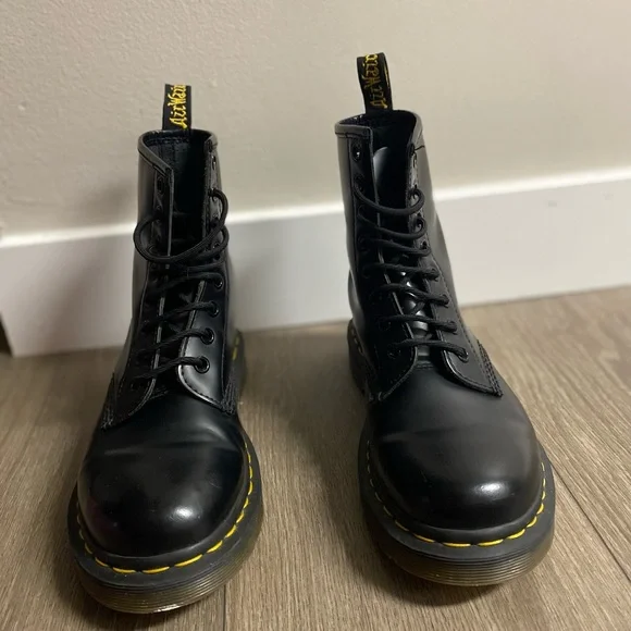 Dr.Martens - Picture 2 of 4
